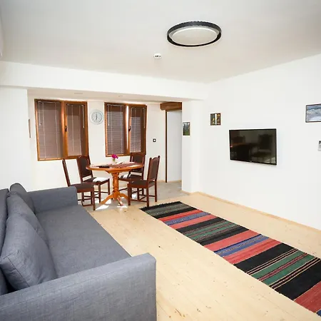 Casa de hóspedes родопчани старцево